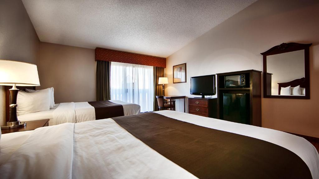 Best Western Chieftain Inn image 13
