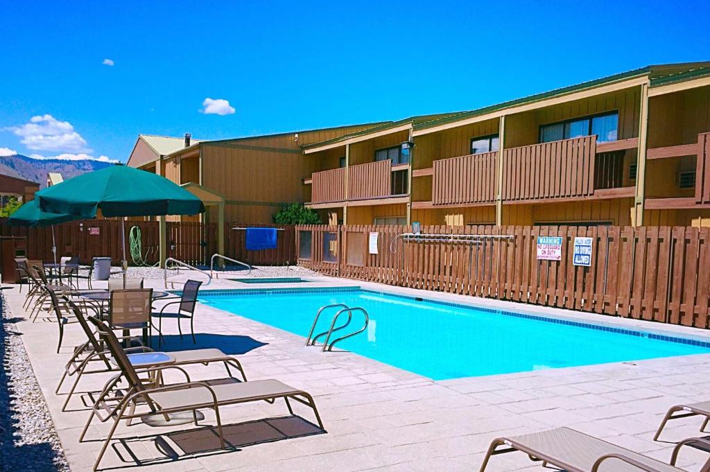 Best Western Chieftain Inn image 9